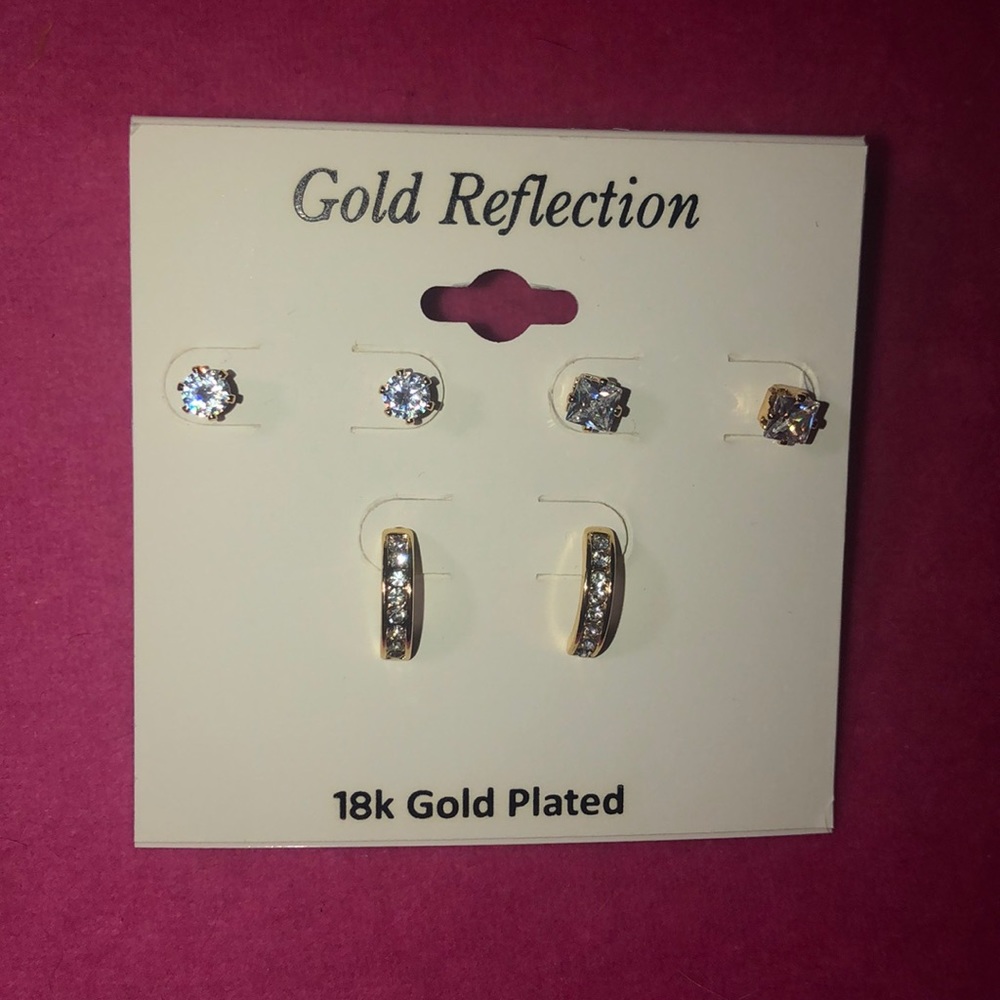 Gold reflection earrings